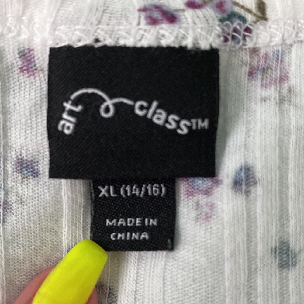 Flower pattern button up - Picture 2 of 3